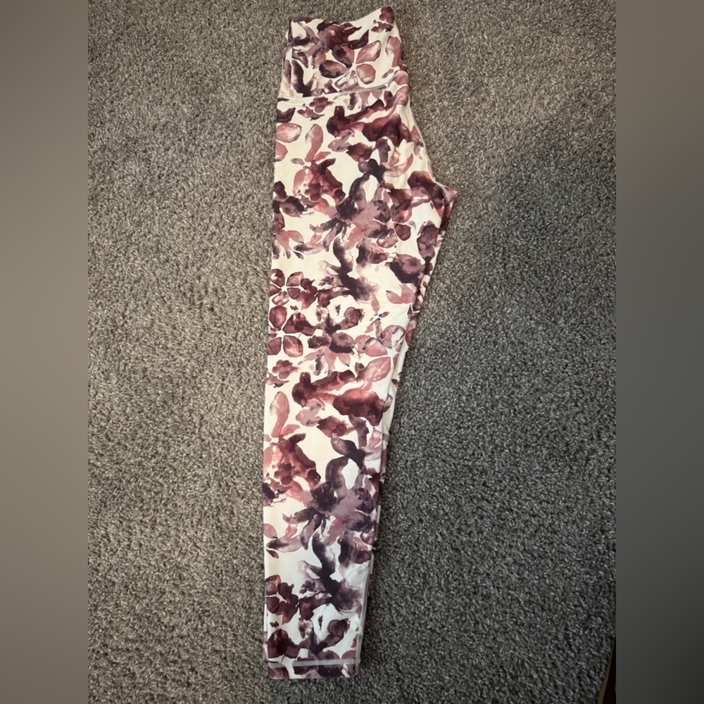 Balance Collection Size Medium White with Pink floral Design - Picture 2 of 6